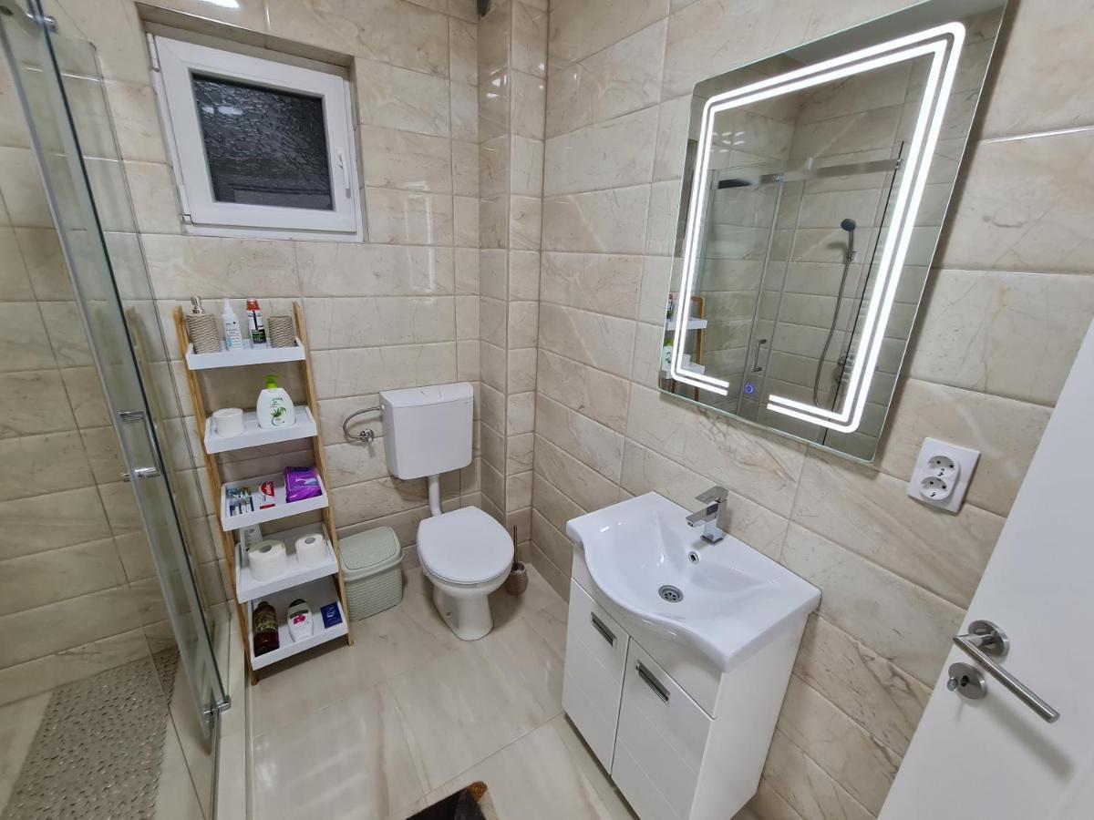 "Astor16" Apartments Ni Εξωτερικό φωτογραφία