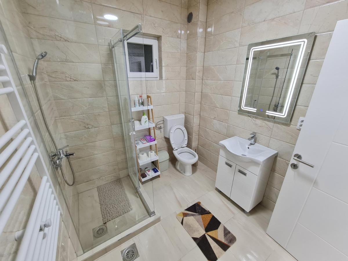 "Astor16" Apartments Ni Εξωτερικό φωτογραφία