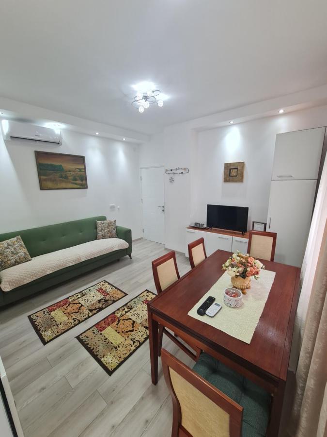 "Astor16" Apartments Ni Εξωτερικό φωτογραφία
