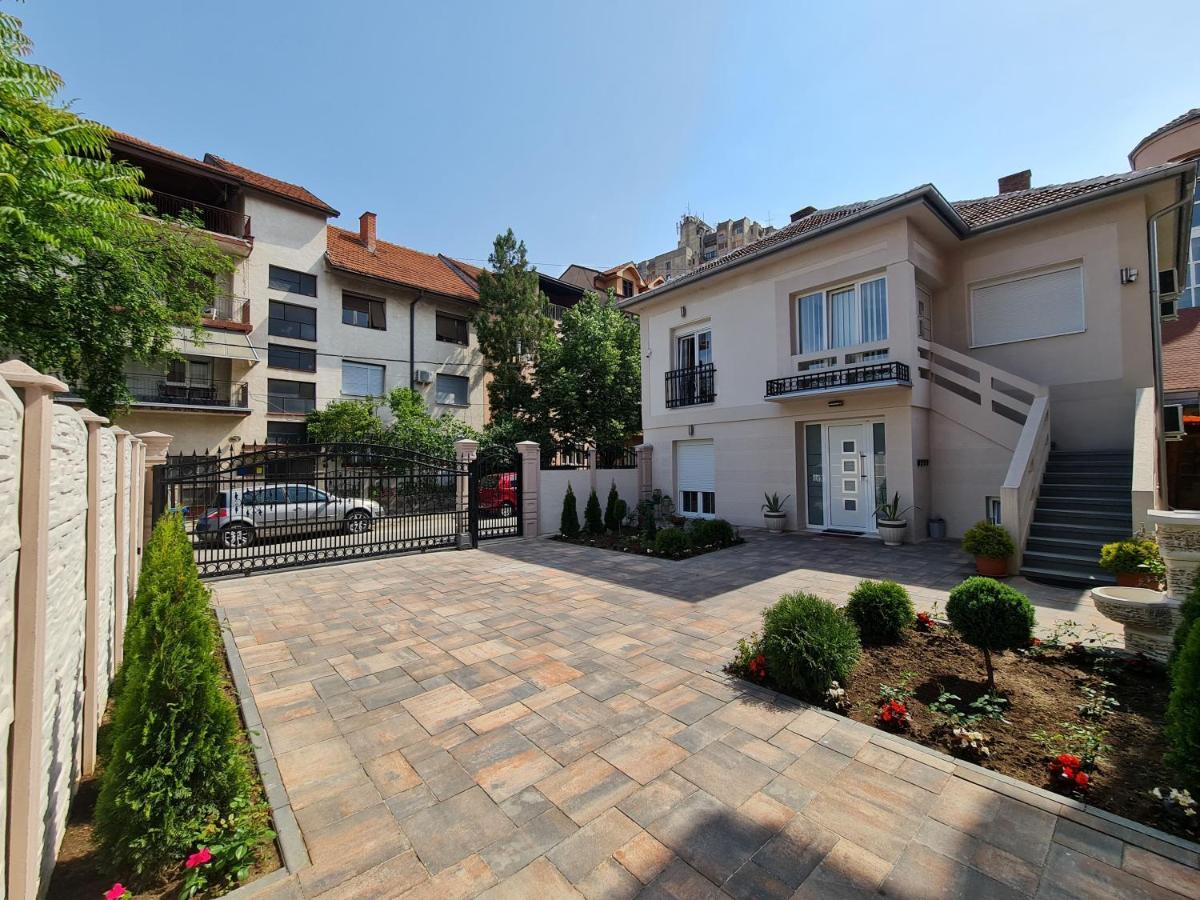 "Astor16" Apartments Ni Εξωτερικό φωτογραφία